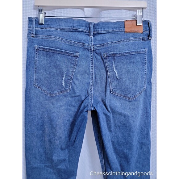 Lucky Brand Distressed Brooke Legging Jeans Women's size 12/31 - Picture 5 of 8